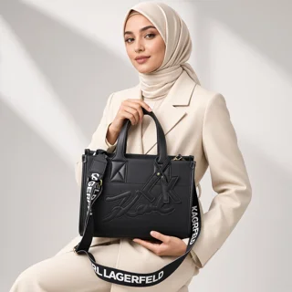 کیف زنانه چرمی مشکی بزرگ با بند اسپرت پهن  مدل L.K